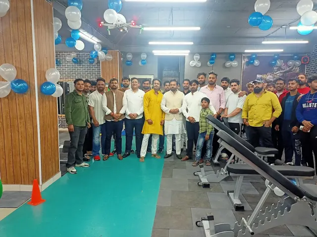 Fitbull Unisex Gym — Yoga in Old Faridabad
