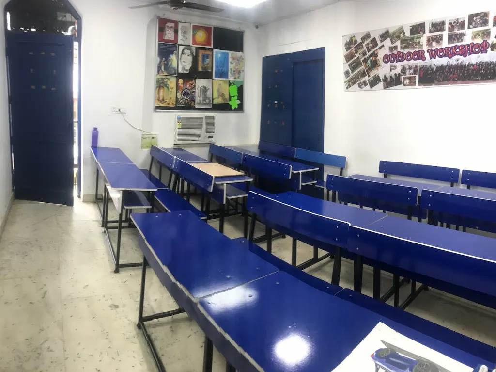 AFA Janakpuri — Art & Craft in Janakpuri