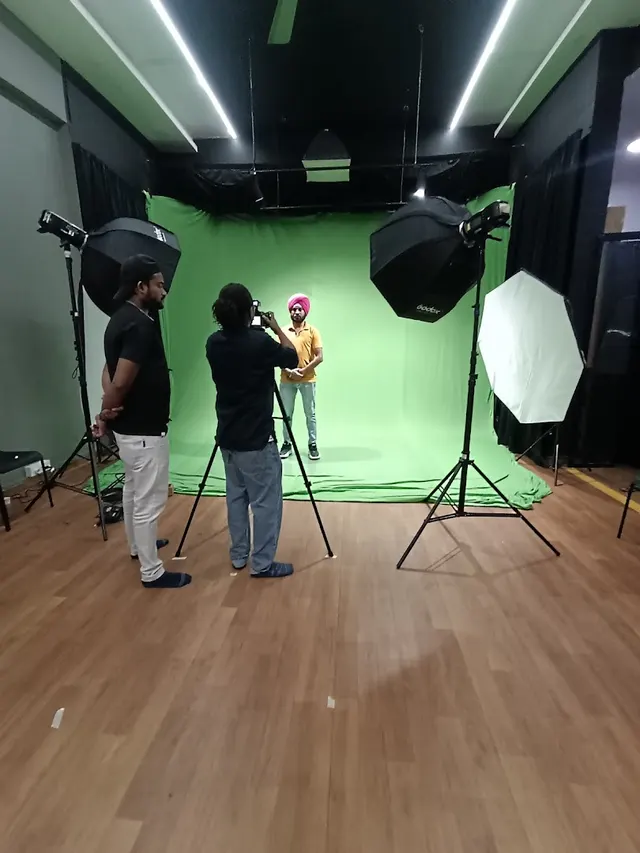 C2B Acting Academy (Chain2Bollywood) — Theatre & Drama in Malad West
