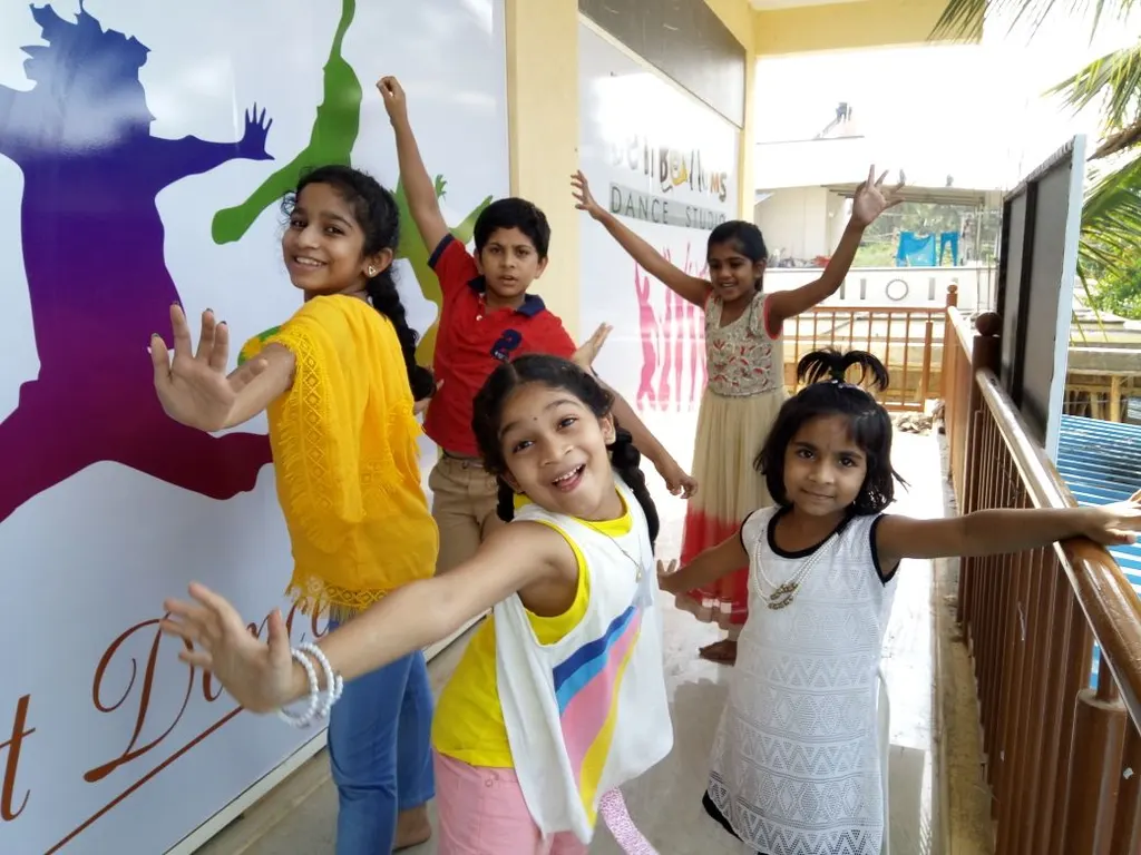 BellBottoms Dance Studio — Dance in Balagere