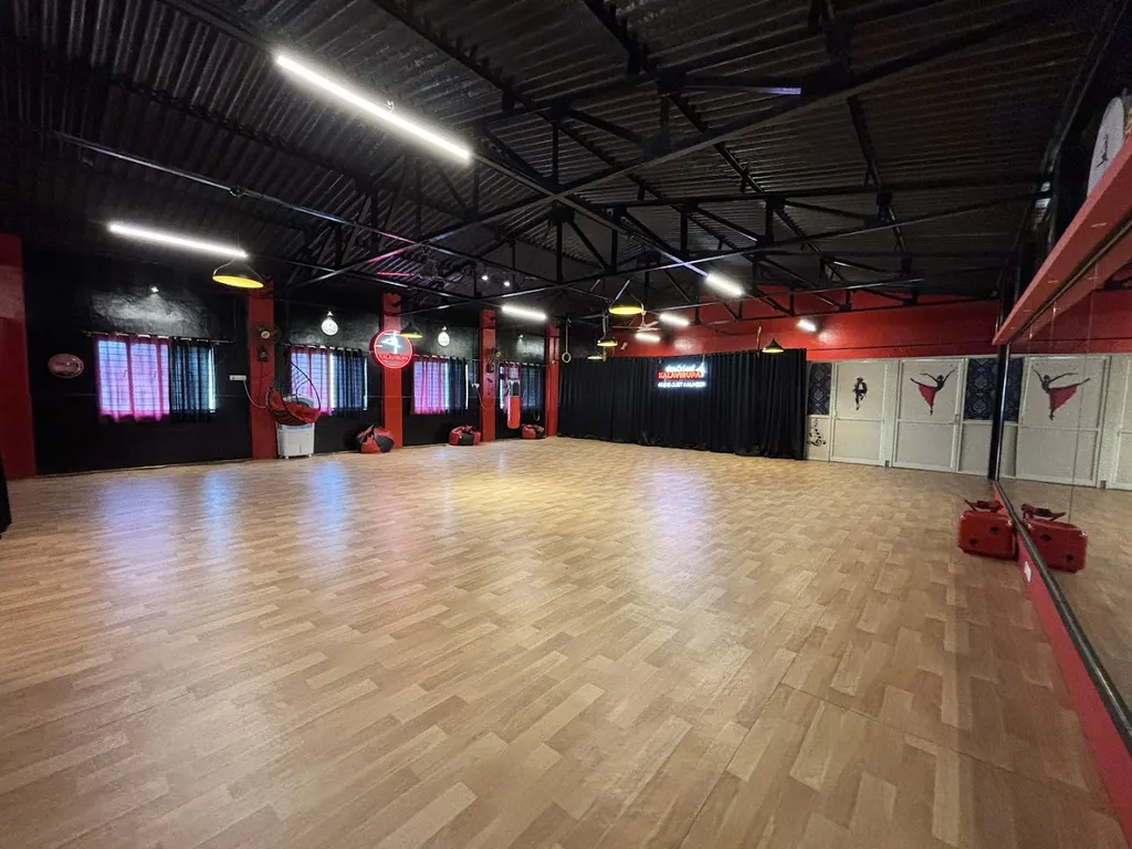 Kalavirupa Performing Arts Company — Dance in Kengeri Satellite Town