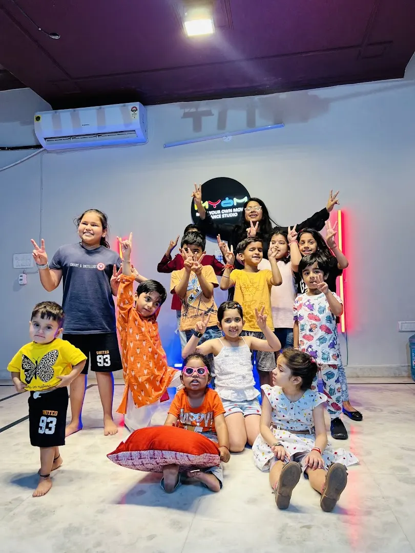 Make Your Own Moves Dance Studio — Dance in Palam Vihar