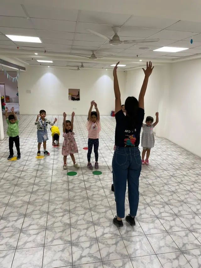 Move With Manisha — Dance in Sector 94