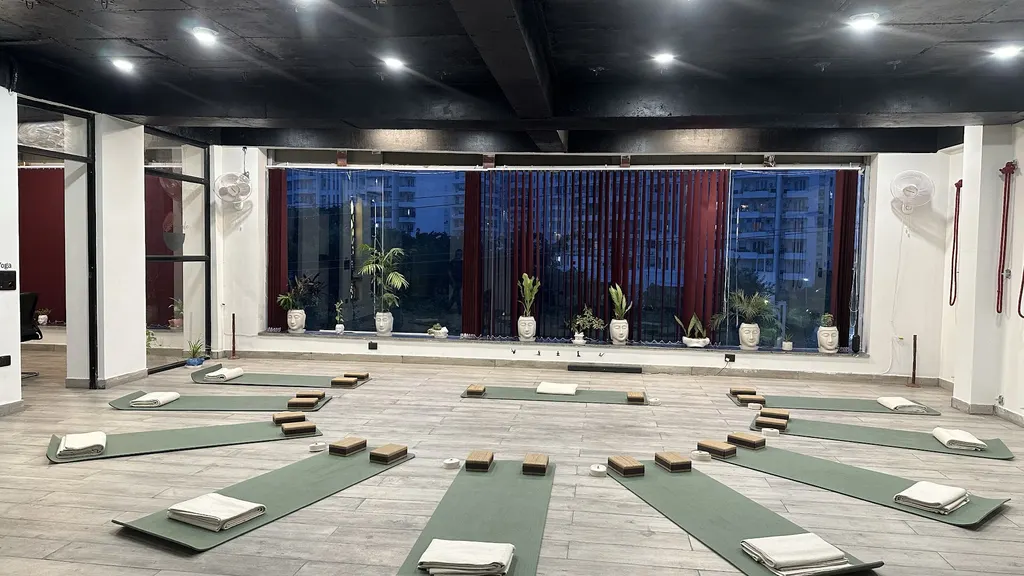 Arogyam Vardan Yoga Studio — Yoga in Sector 57