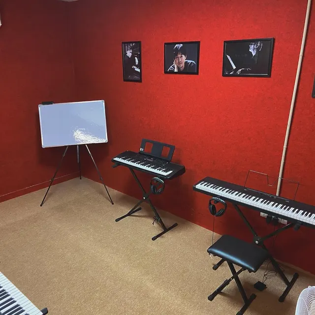 Fox Music Academy — Music in Sector 57