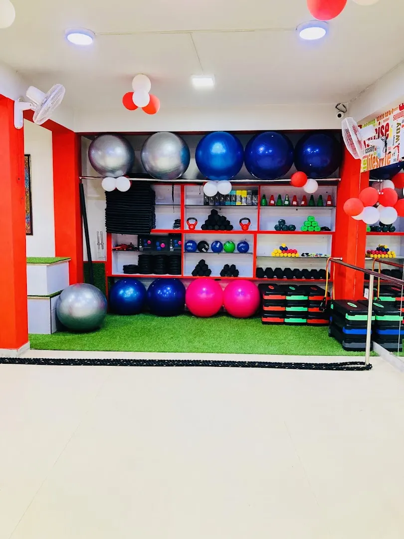 Fit N Fab Rani Bagh — Yoga in Pitampura