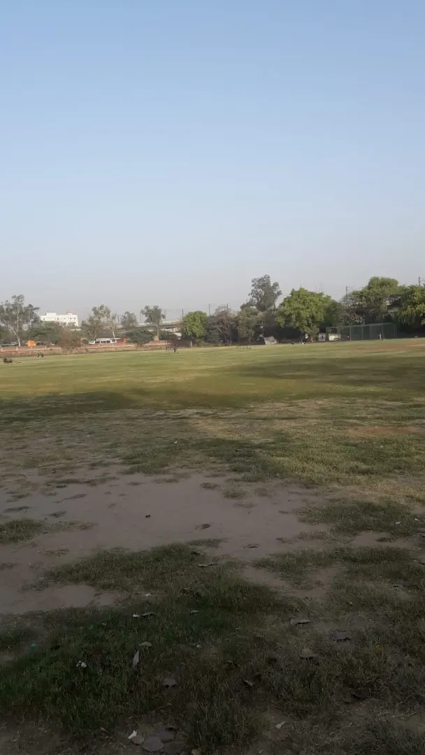 St. Stephens Cricket Academy — Cricket in Kashmere Gate