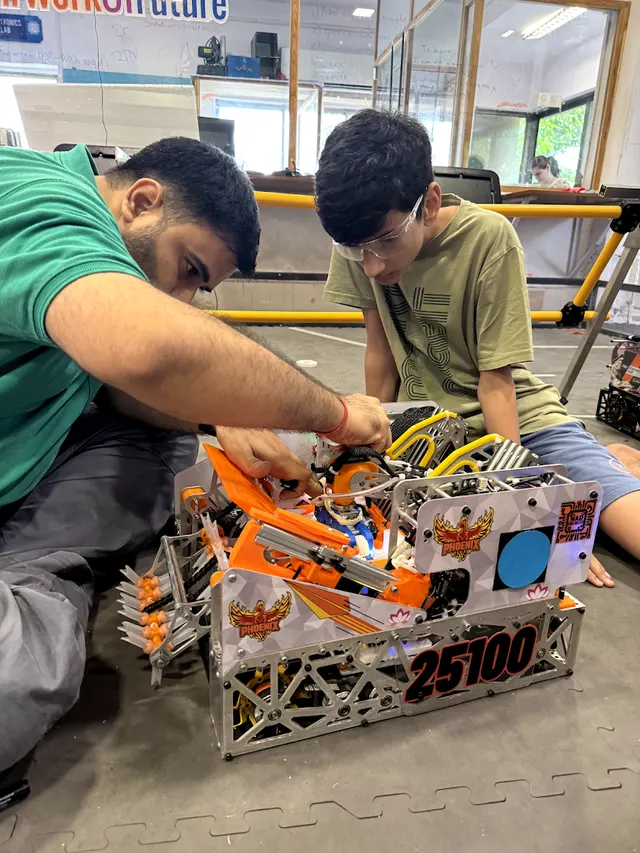 OMOTEC - Lokhandwala Andheri — Coding & Robotics in Andheri West