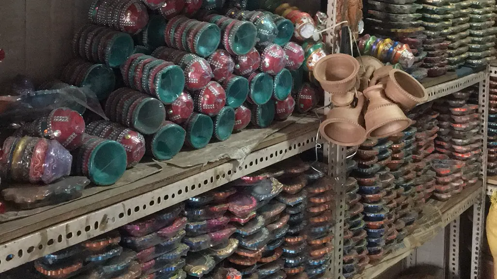 Suraj Pottery — Art & Craft in Dharavi