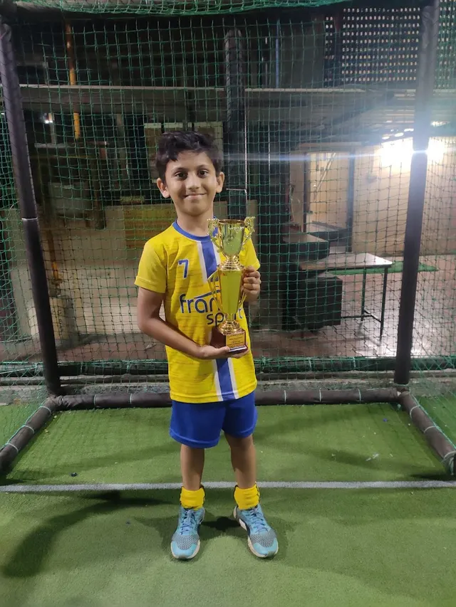 VNFC INDIA — Football in Sion