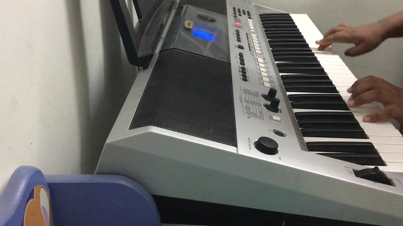 VL Bhats Academy (keyboard /piano, guitar, flute, veena, carnatic music, drawing, yoga, online classes — Music in Mathikere, Bengaluru
