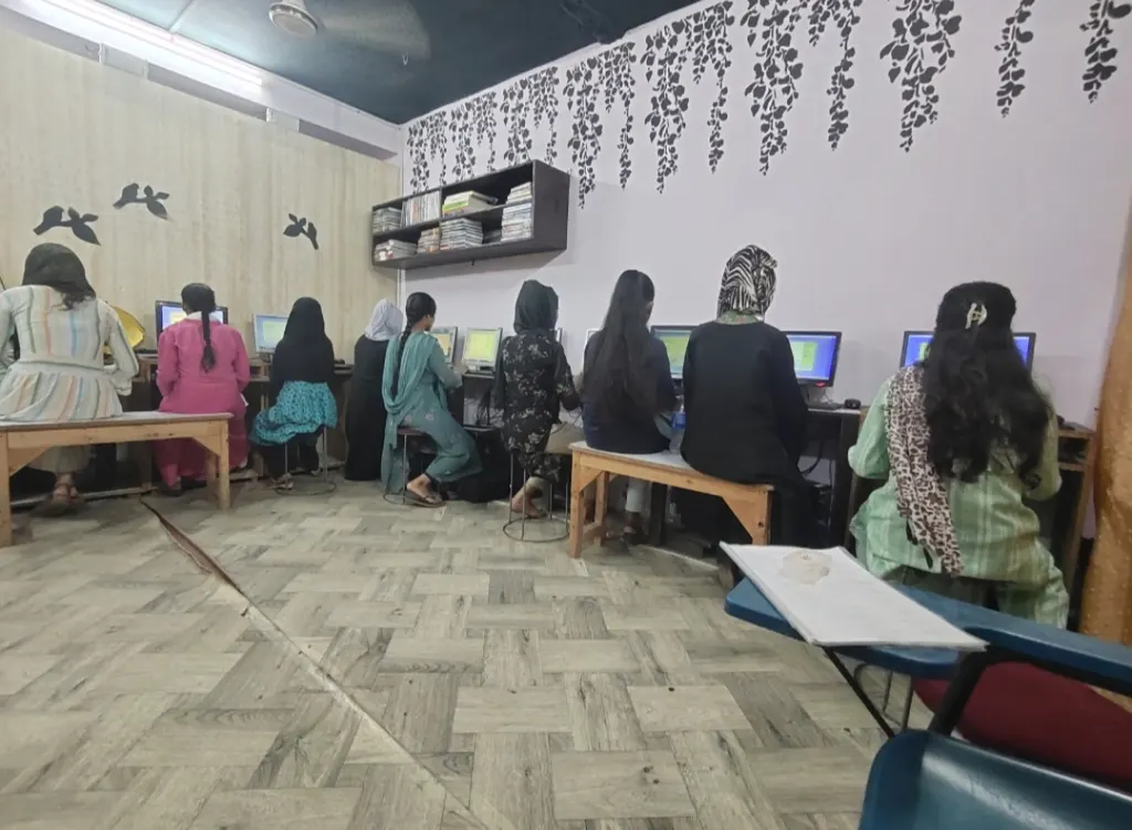 Kalam Academy — Language in Mohan Puri