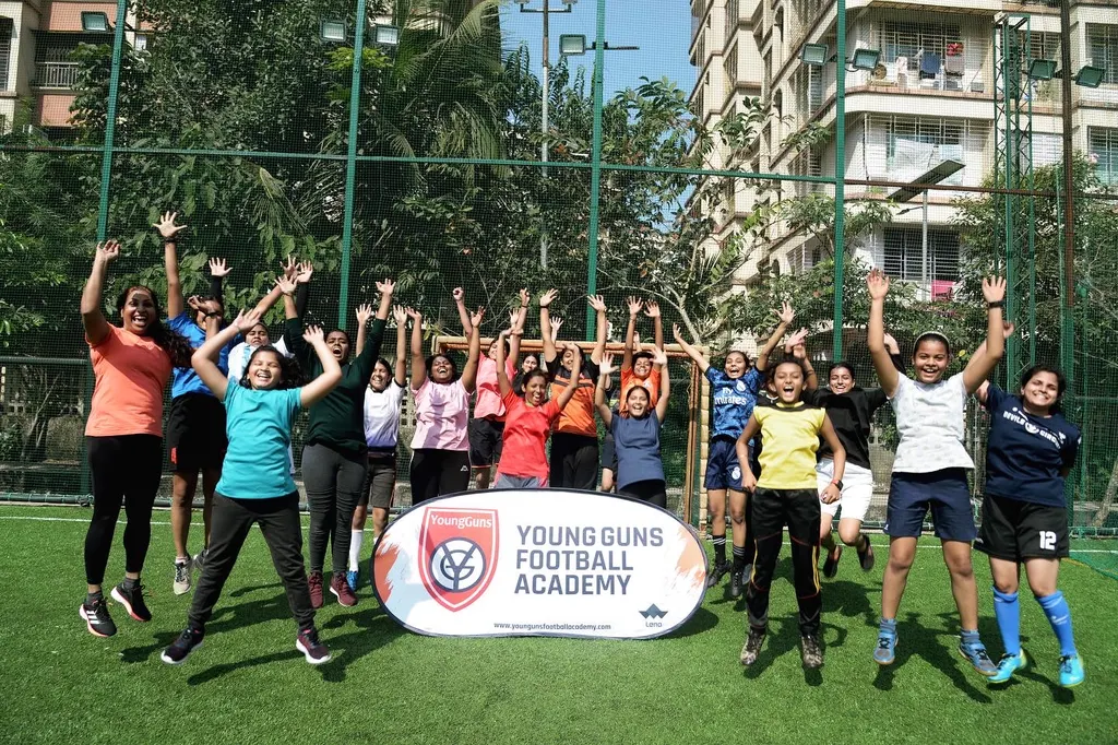 Young Guns Football Academy, Hiranandani Estate — Football in Thane West