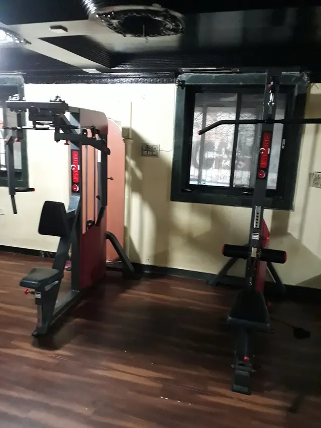 Max Muscle Fitness Gym . [ Prashant Chavan ]
