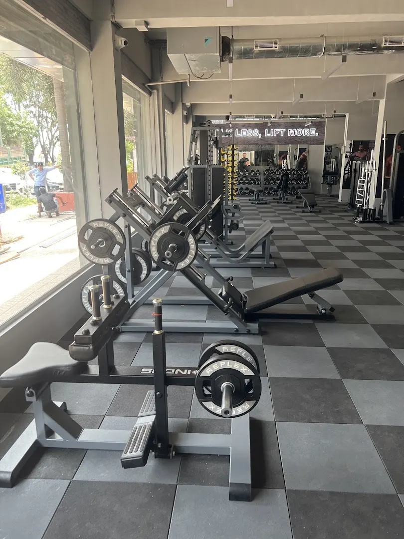 Fitness Freak — Standard Gym in CBD Belapur
