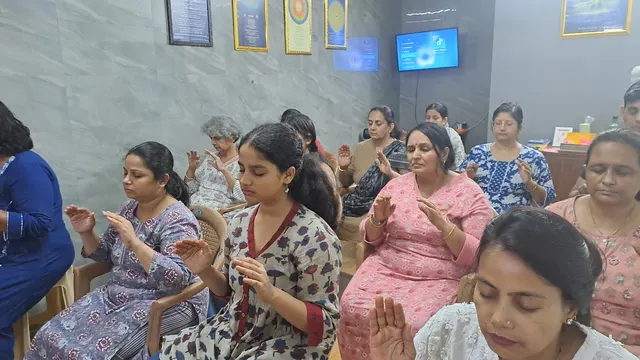 Golden Bud — Yoga in Vashi