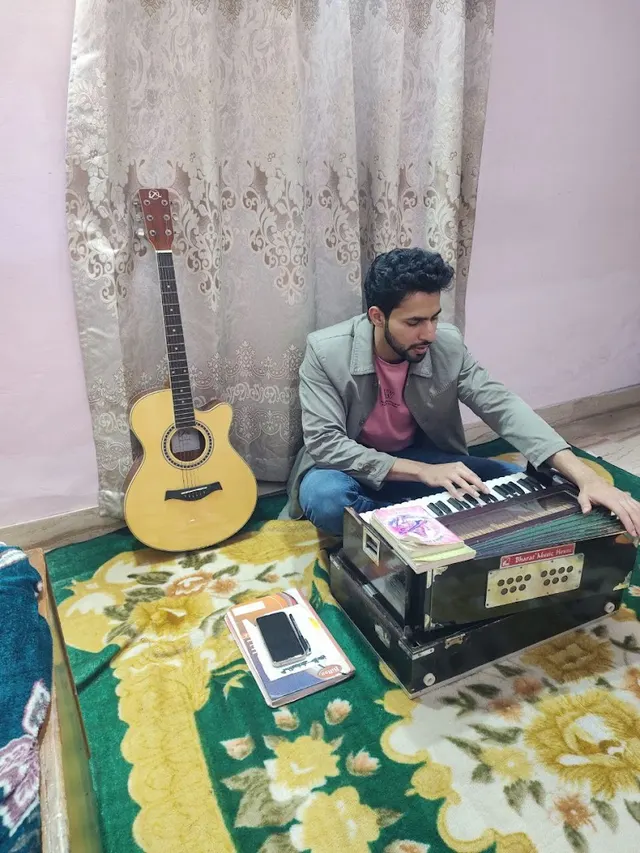 Music Classes in Delhi — Music in Shastri Nagar