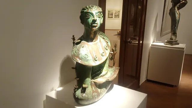 Lalit Kala Akademi — Art & Craft in Mandi House