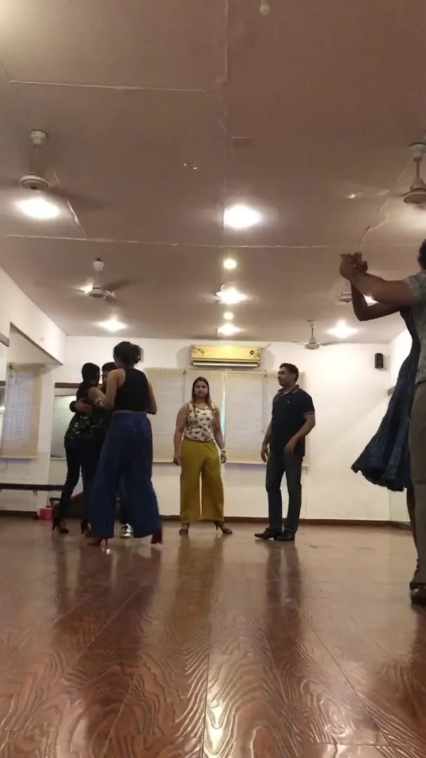 2ToTango Dance School — Dance in Munirka
