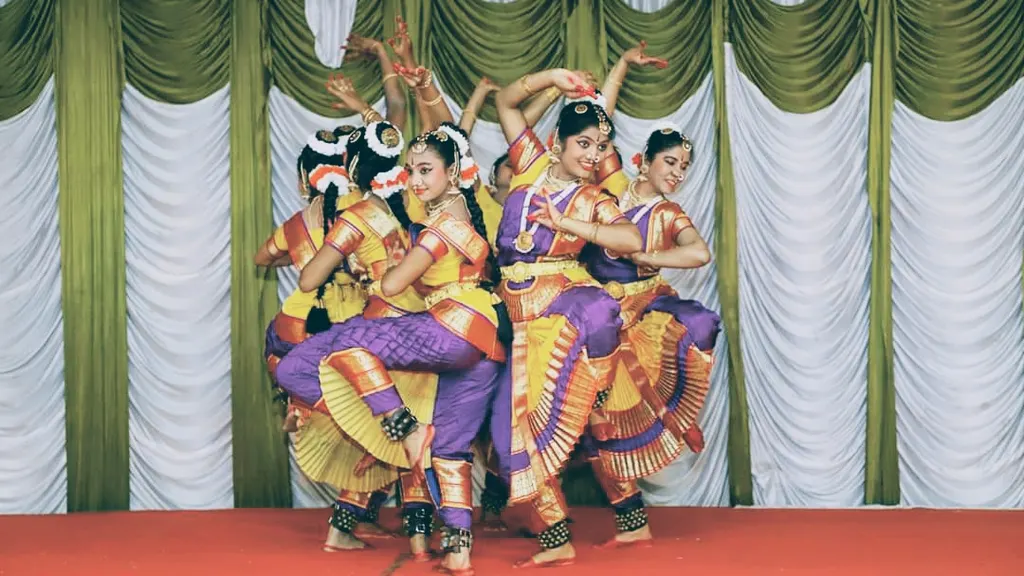 Kalyani Kala Kendra (Center for Fine Arts) — Dance in Jeevan Bima Nagar