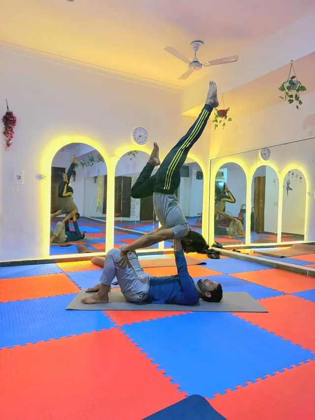 Shree Krishna yogpeeth — Yoga in Kanahi