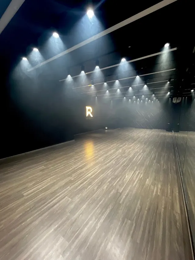 The Royal Dance Space l Jayanagar l Best Dance Class in Bangalore — Dance in Jayanagar