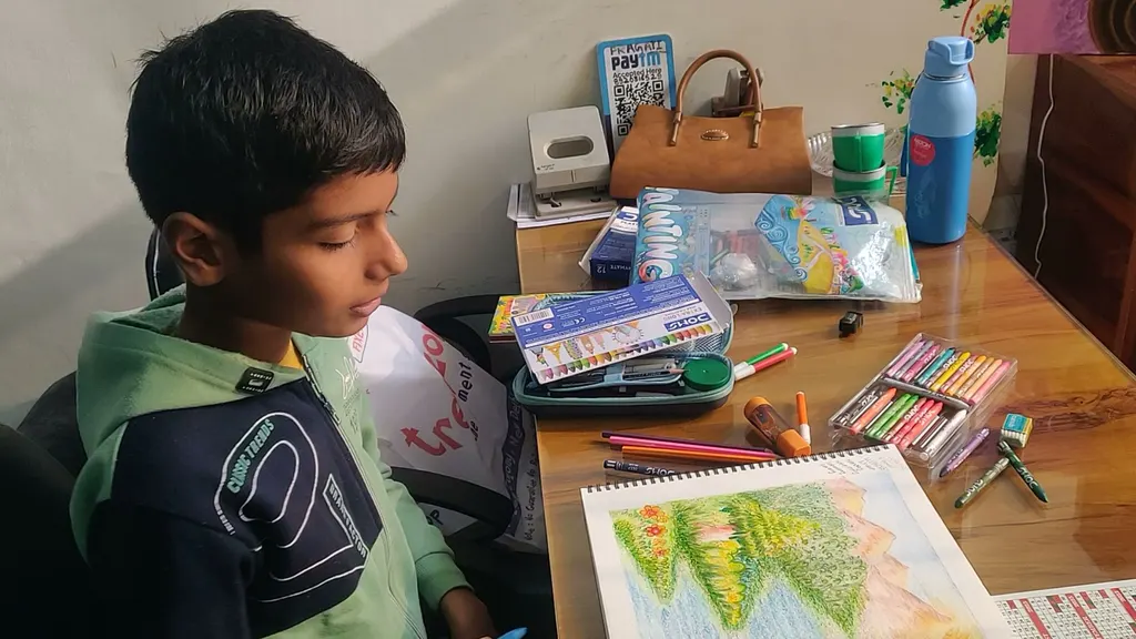 Dwarka Fine Art Painting Classes & Art Gallery — Art & Craft in Dwarka