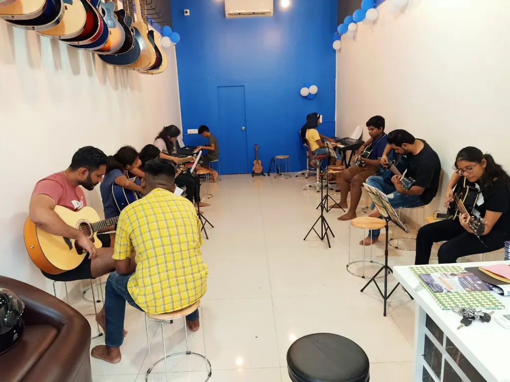 Brilliant music academy — Music in Ghansoli
