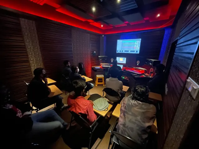 House Of EDM — Music in Mahalakshmipuram