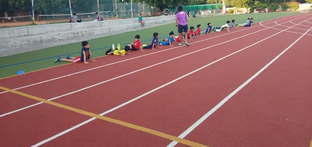 Modern School Swimming Pool — Swimming in Vasant Vihar