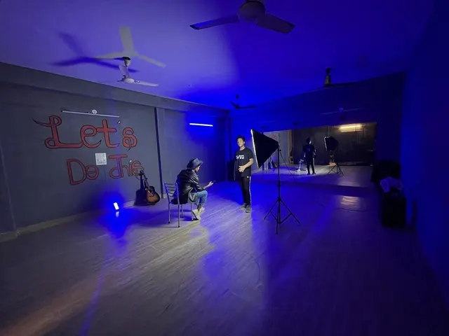 Leal dance studio — Dance in Naraina
