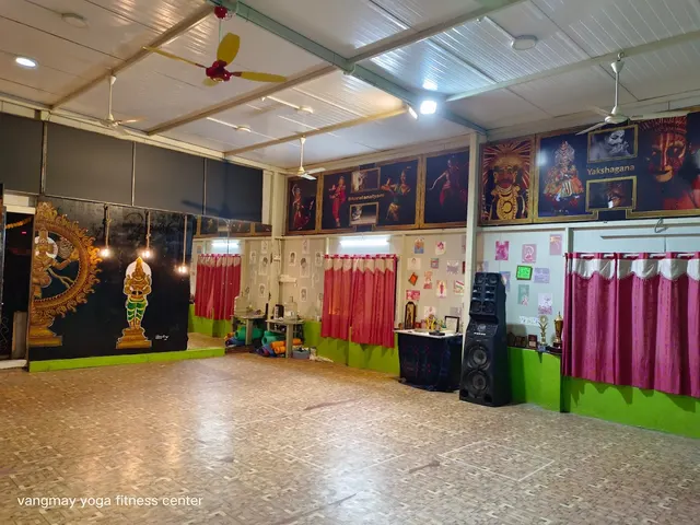 Vangmay yoga at home class (Personal yoga instructor with Rashmi ) — Yoga in Vibhutipura