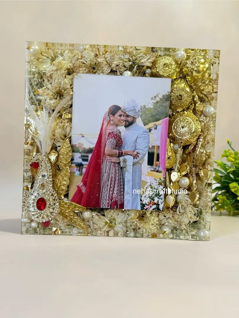 Shubh Strings | Resin Art — Art & Craft in Sector 68