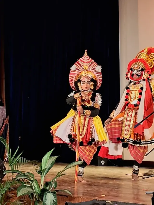 Yakshadegula — Dance in Basavanagudi