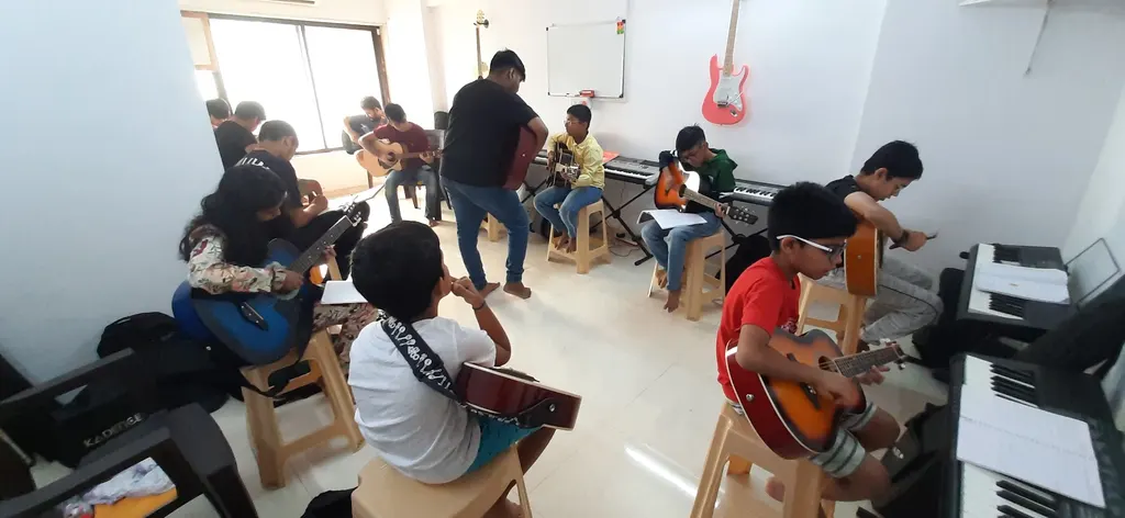 DMS Music Classes Singing Guitar Violin Keyboard Flute — Music in Malad West