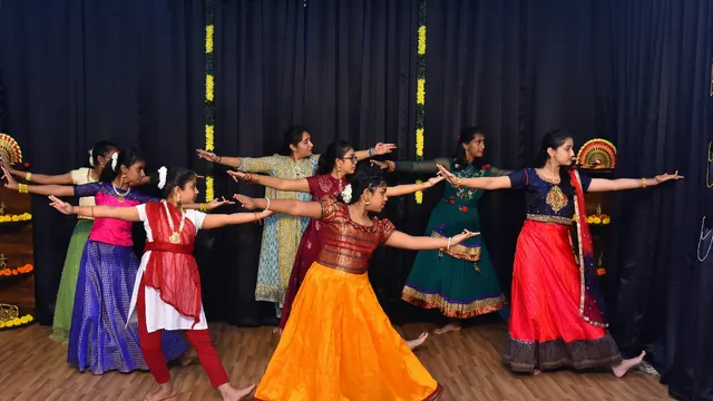 Sri Nrithya Lakshana Academy & LACE Centre for Arts. Bharathanatyam, Kathak, Folk Dance, Diploma. — Dance in Kothanur
