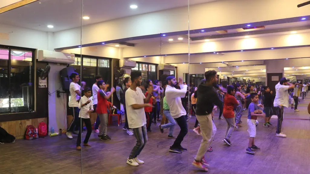 Krishna Dance Studio — Dance in Thane West
