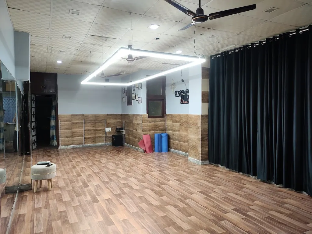 Free Spirit Dance Studio — Dance in Subhash Nagar