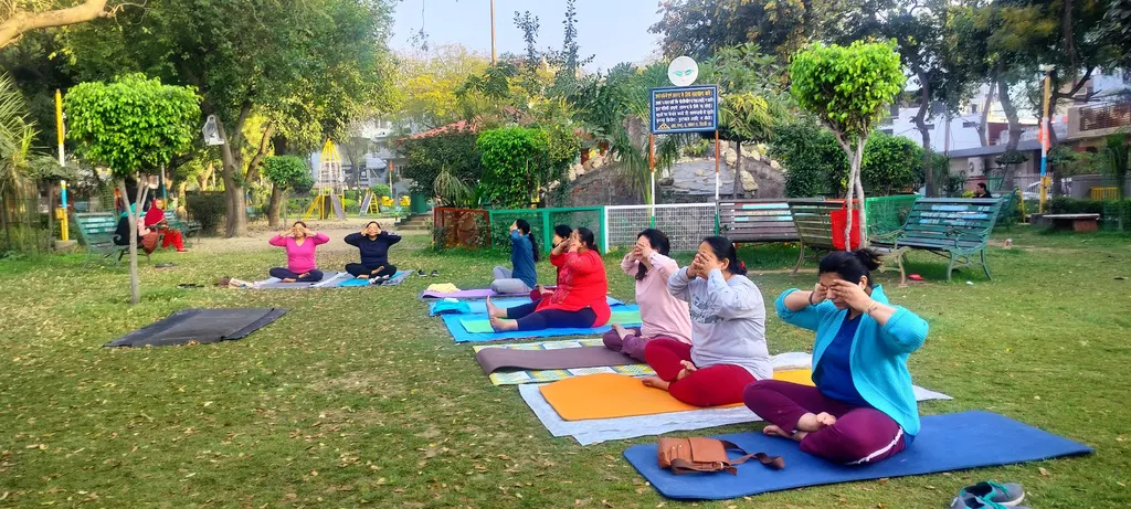 Preeti Vyas Personal Yoga Trainer — Yoga in Mayur Vihar