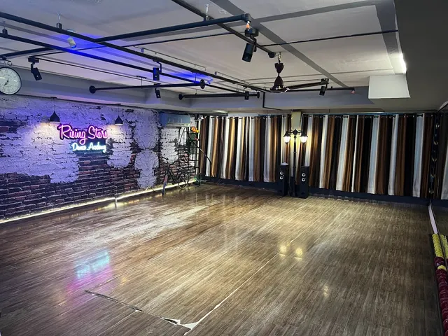 Rising Stars Dance Academy Ghodbunder — Dance in Ghodbunder