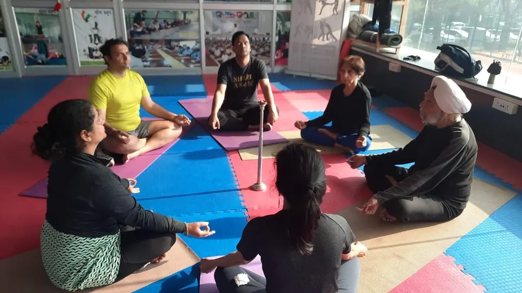 Siri fort Yoga center Vedic Ashtanga Yog — Yoga in Siri Fort