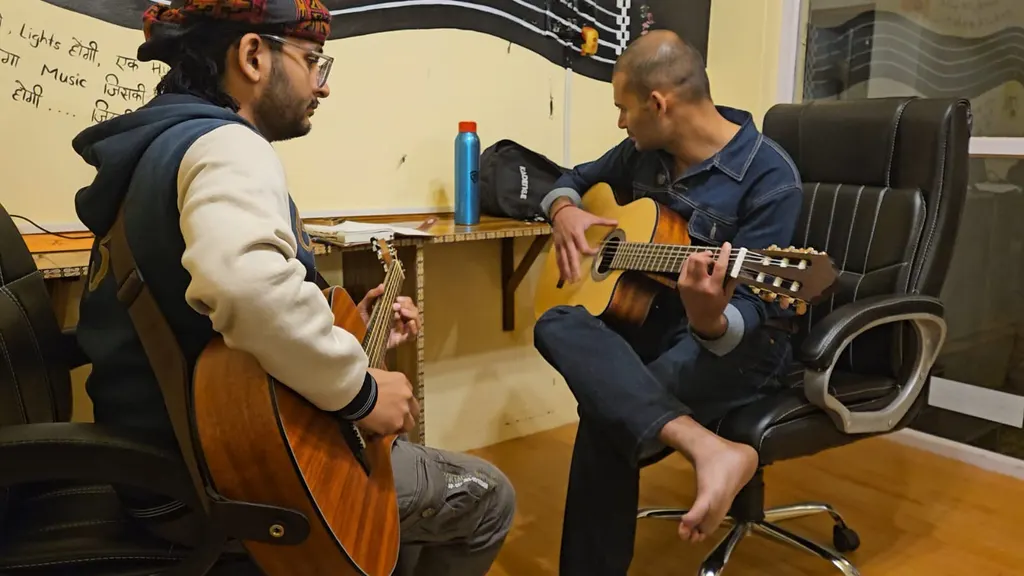 Harmonic7 Music Classes — Music in Budh Vihar