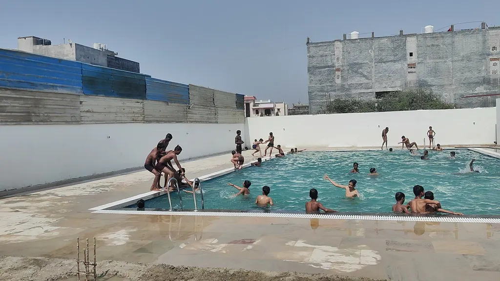 Ramaa swimming pool — Swimming in Bahlolpur