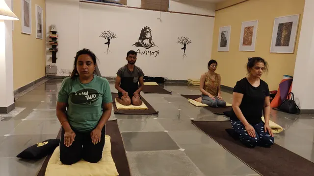 Sthiram Yoga | Sadhguru Gurukulam — Yoga in Sector 54