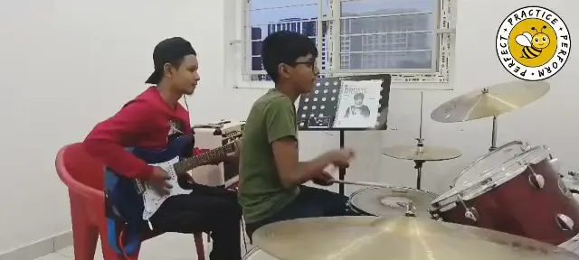 Hum & Strum Music School Whitefield — Music in Whitefield