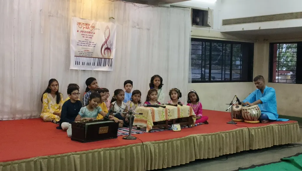 सप्तसुर संगीत क्लासेस -Saptasur Sangeet Classes — Music in Goregaon West