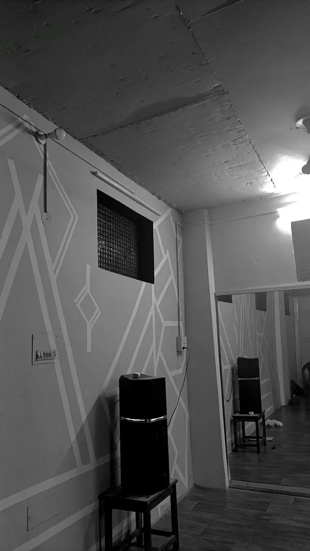 Shoelaces Dance & boxing Company — Dance in Palam