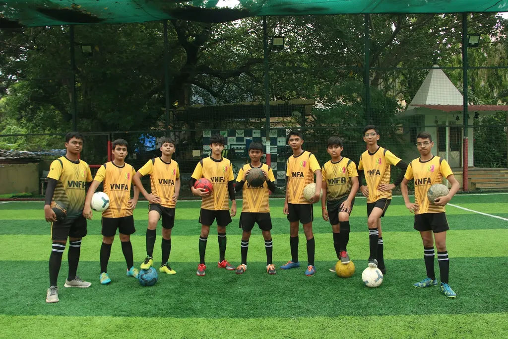Vnfa — Football in Dahisar East