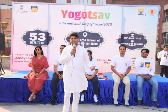 Yogacharya Saurabh Kumar — Yoga in Sector 122
