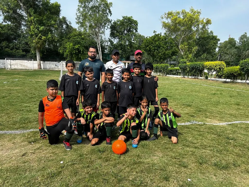 Rolling Thunder Football Academy — Football in Sohna Road